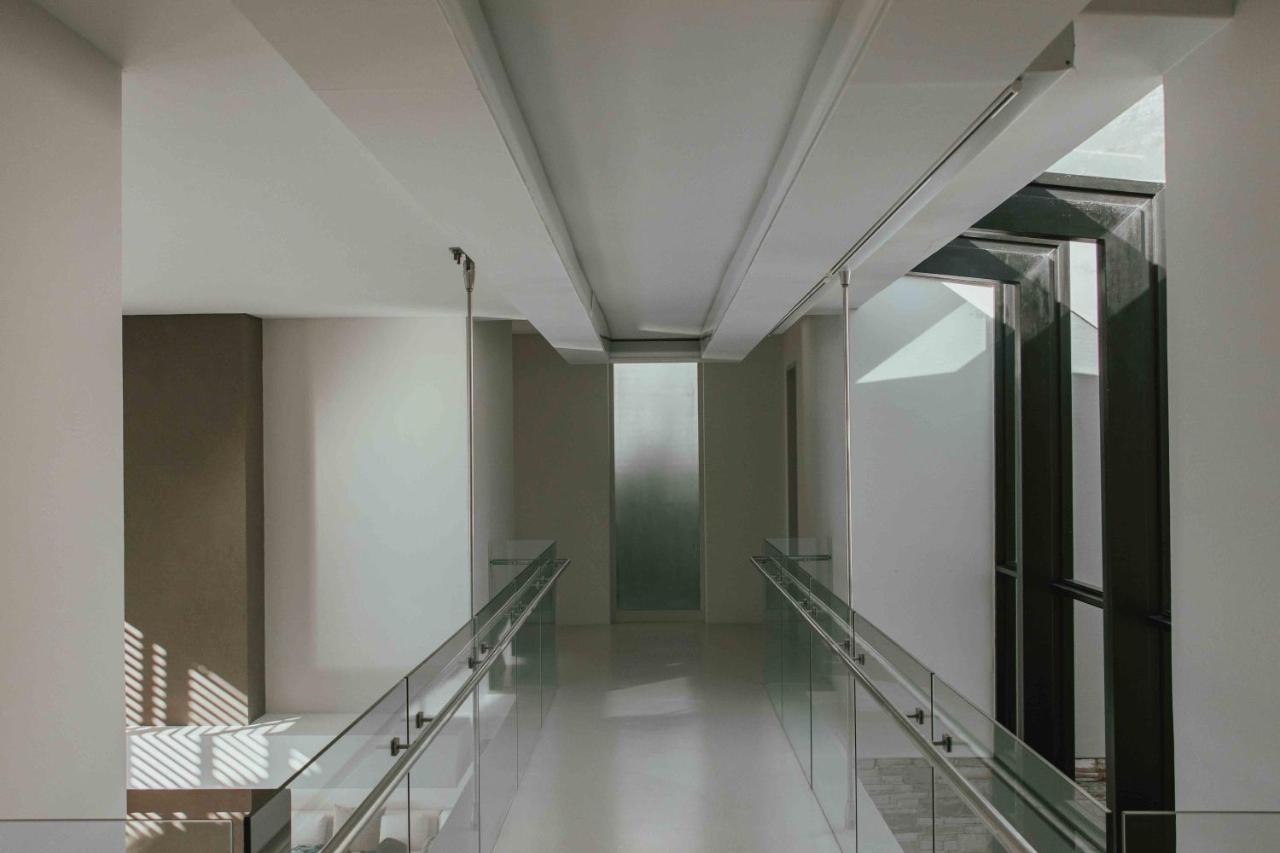 Serenity Villa 18 Ronald Rd Camps Bay كيب تاون المظهر الخارجي الصورة