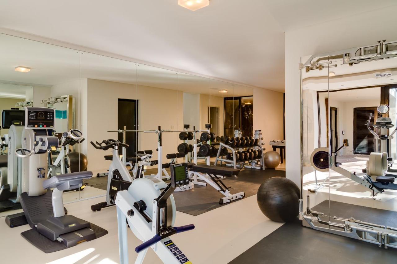Serenity Villa 18 Ronald Rd Camps Bay كيب تاون المظهر الخارجي الصورة