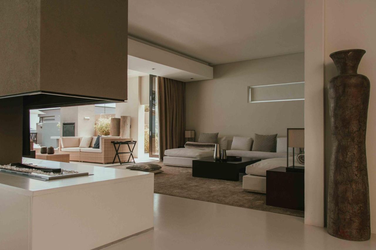 Serenity Villa 18 Ronald Rd Camps Bay كيب تاون المظهر الخارجي الصورة