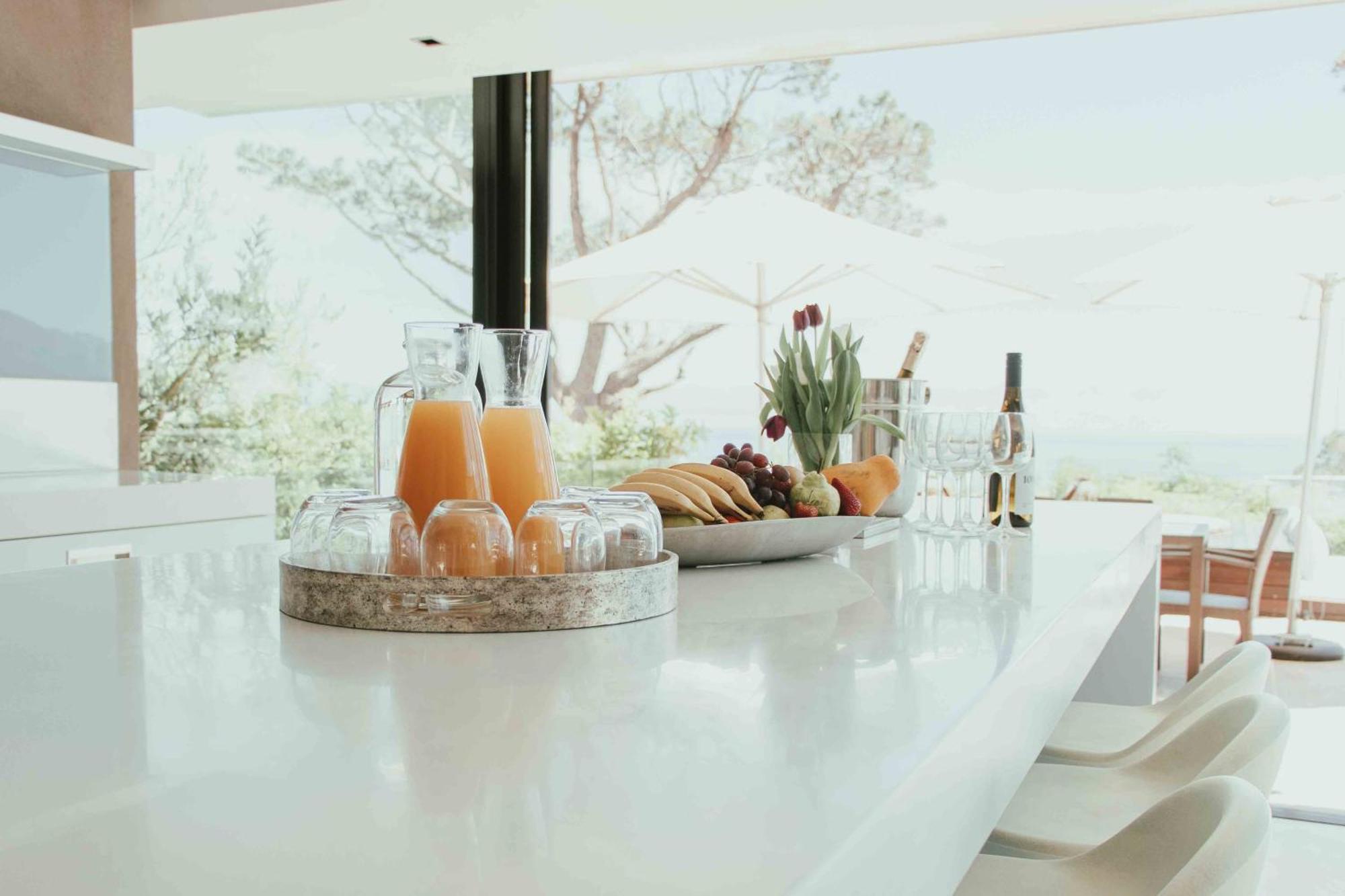 Serenity Villa 18 Ronald Rd Camps Bay كيب تاون المظهر الخارجي الصورة