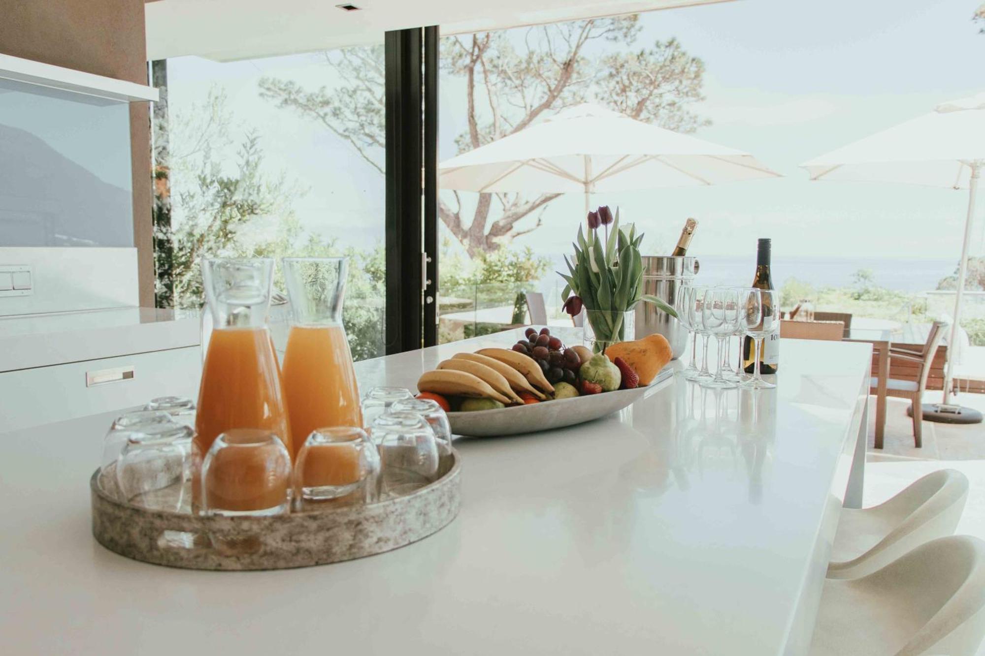 Serenity Villa 18 Ronald Rd Camps Bay كيب تاون المظهر الخارجي الصورة