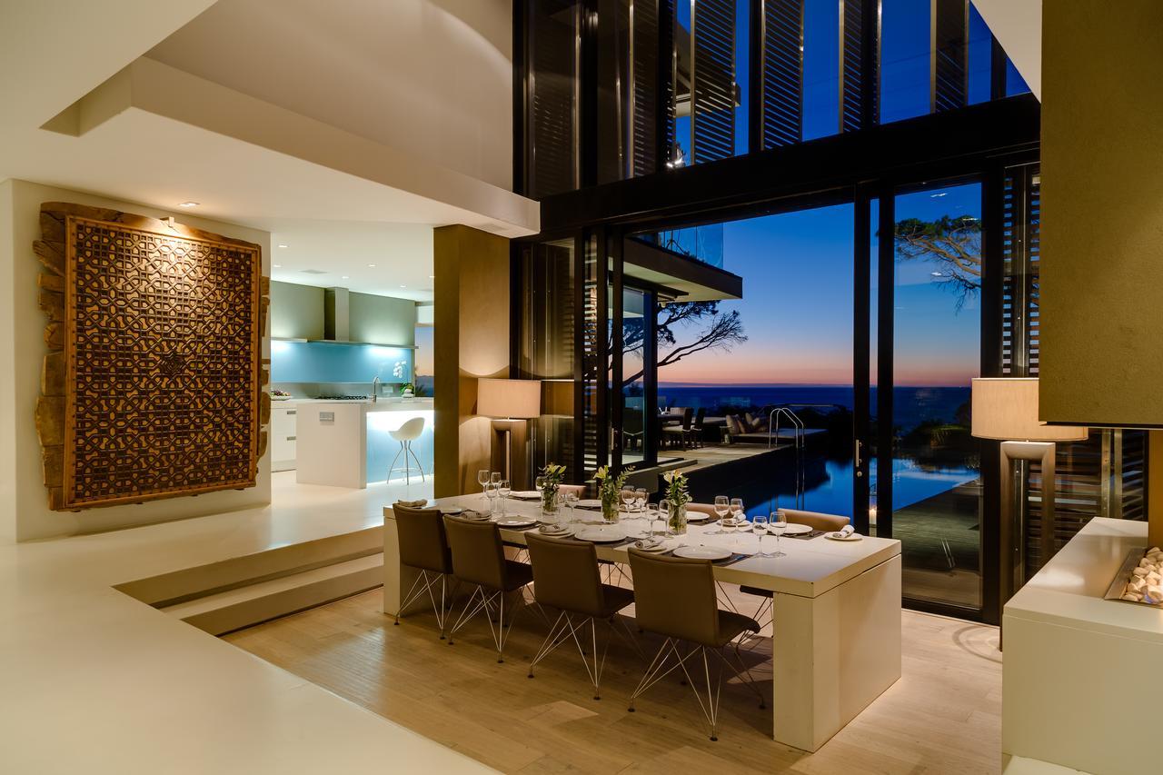 Serenity Villa 18 Ronald Rd Camps Bay كيب تاون المظهر الخارجي الصورة