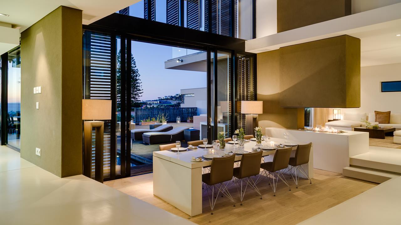 Serenity Villa 18 Ronald Rd Camps Bay كيب تاون المظهر الخارجي الصورة